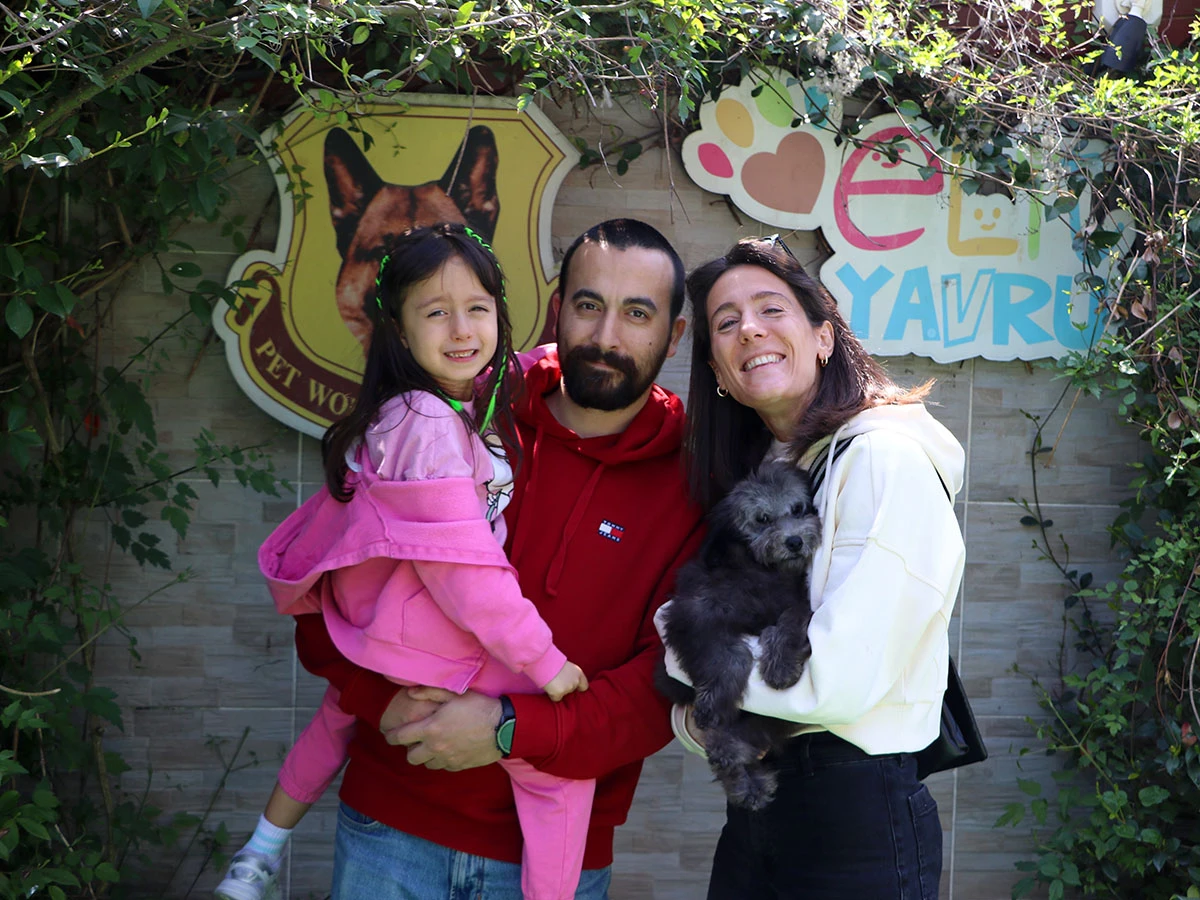 Sevgili Yaman ailesi Silver Poodle yavrularına kavuştular