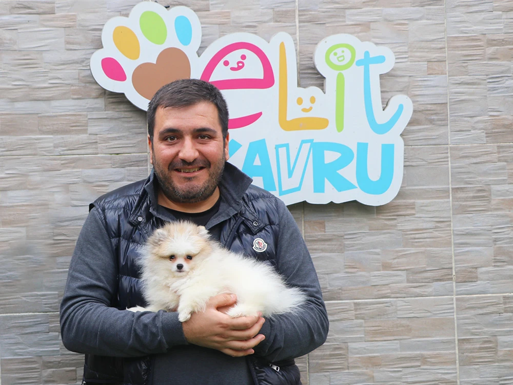 Mersin'den Duygu Bey, Panda'nın yavrusuna kavuştu