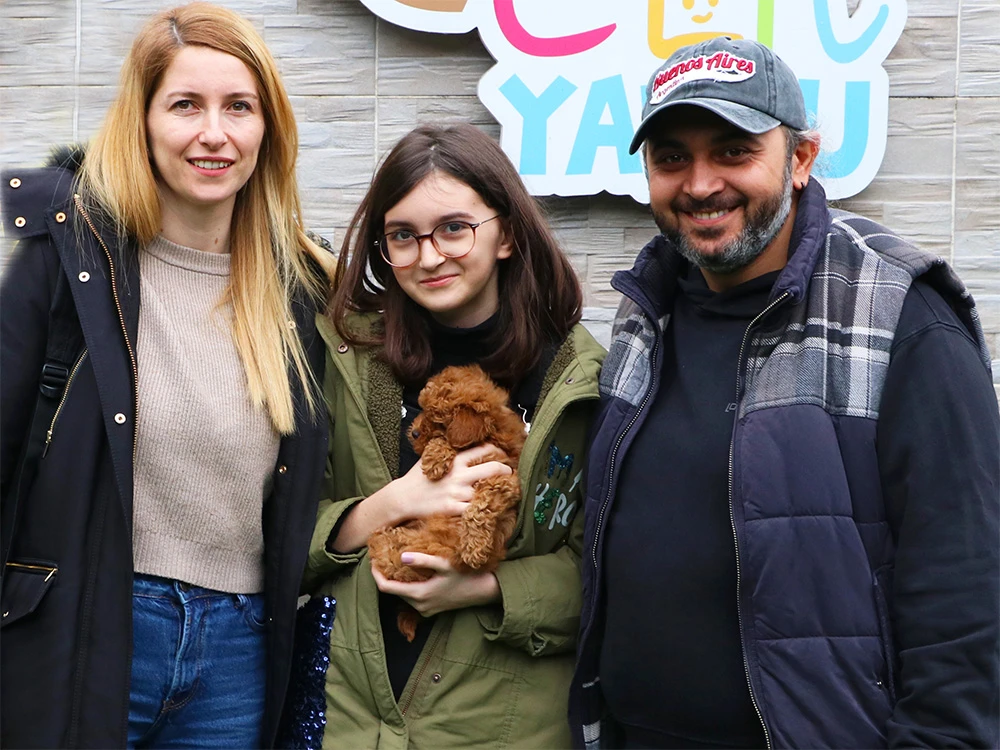 Nehir Hanım ve ailesi, Toy Poodle yavrularına kavuştu