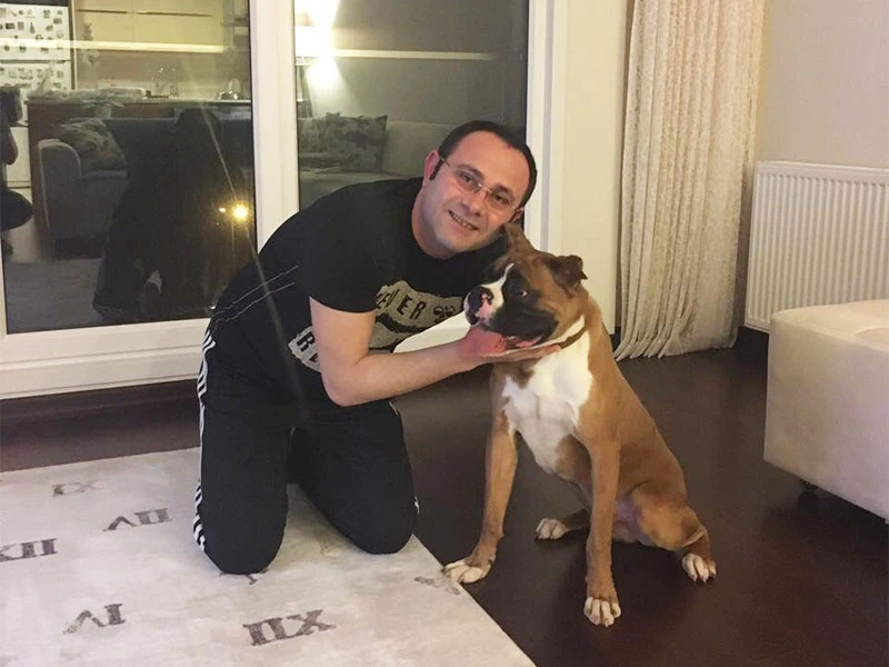 Uğur Kara, Boxer cinsi elit yavrusuna kavuştu